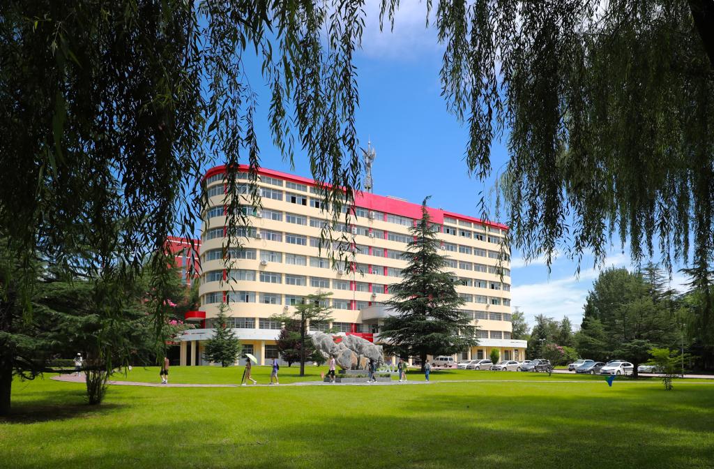 学院建筑——思辨楼