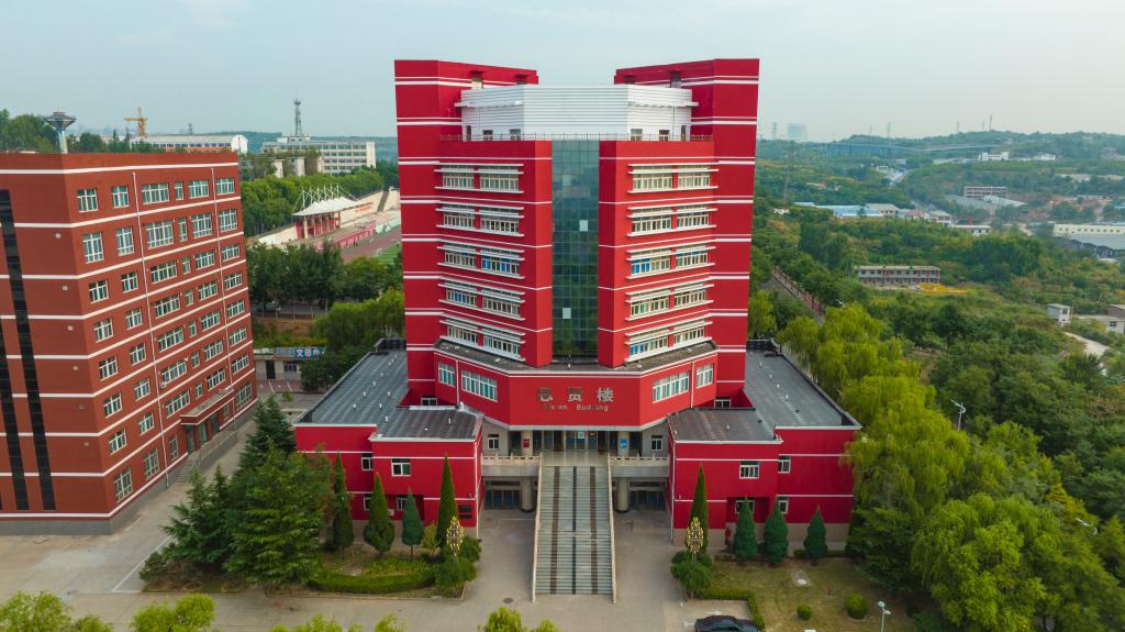 学院建筑——思贤楼